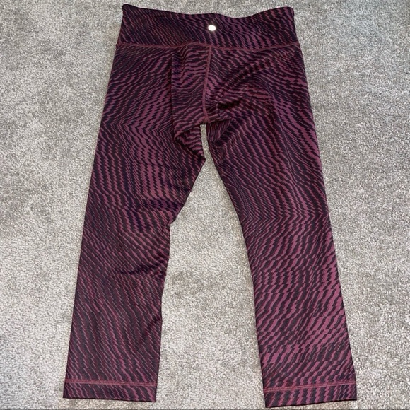 SOLD ON MERCARI - Lululemon crop leggings - Picture 3 of 8